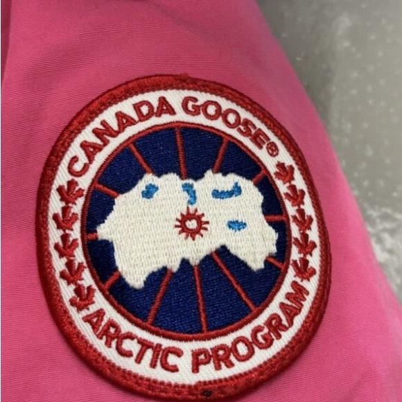 Auth CANADA GOOSE Women’s Pink Down Filled Trillium Heritage Parka Size Medium - Picture 2 of 12